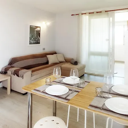 公寓 Piso En Aquiler En Tenerife *